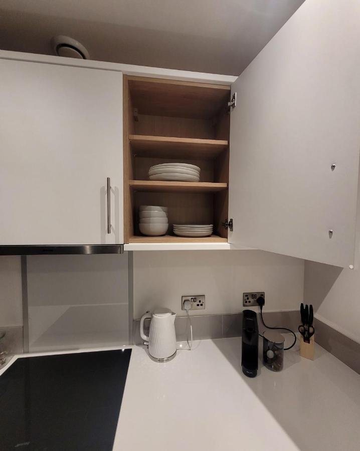 Luxury 1 Bed Apartment In The Centre Of Rochester Rochester  Exterior photo